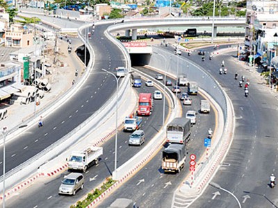 Chính phủ đề xuất tăng bội chi để kích cầu